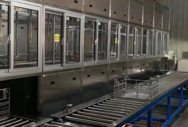 汽車(chē)零部件超聲波清洗機(jī)